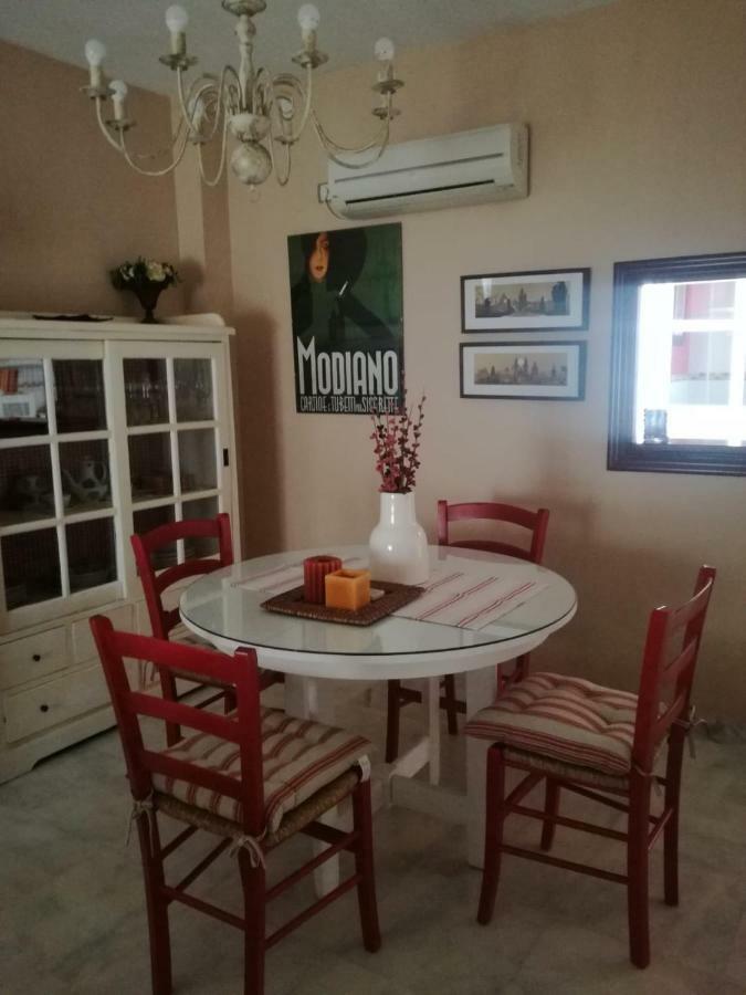La Fiammetta Apartment เวเฮร์ เด ลา ฟรอนเตรา ภายนอก รูปภาพ